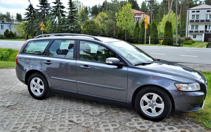 Volvo V50 cena 20900 przebieg: 166000, rok produkcji 2008 z Opalenica małe 137